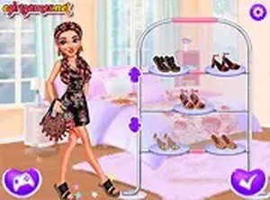 Princess Social Butterfly Online Dress Up Game
